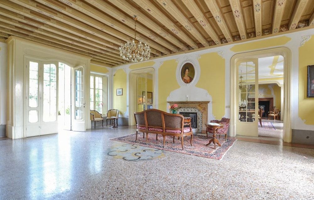 Villa Di Tissano 2