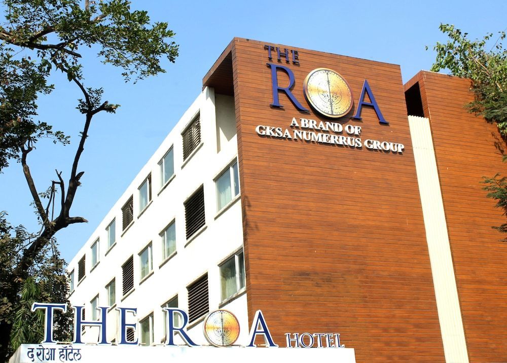 The Roa Hotel 1
