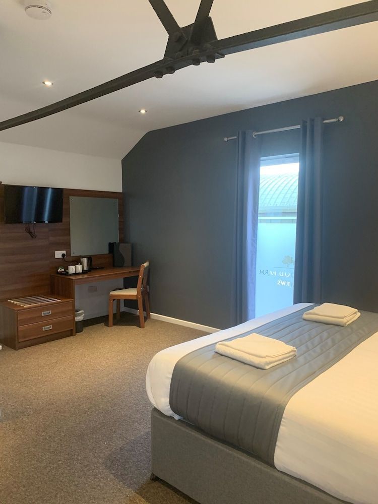Oakwood Farm Mews Chester 1