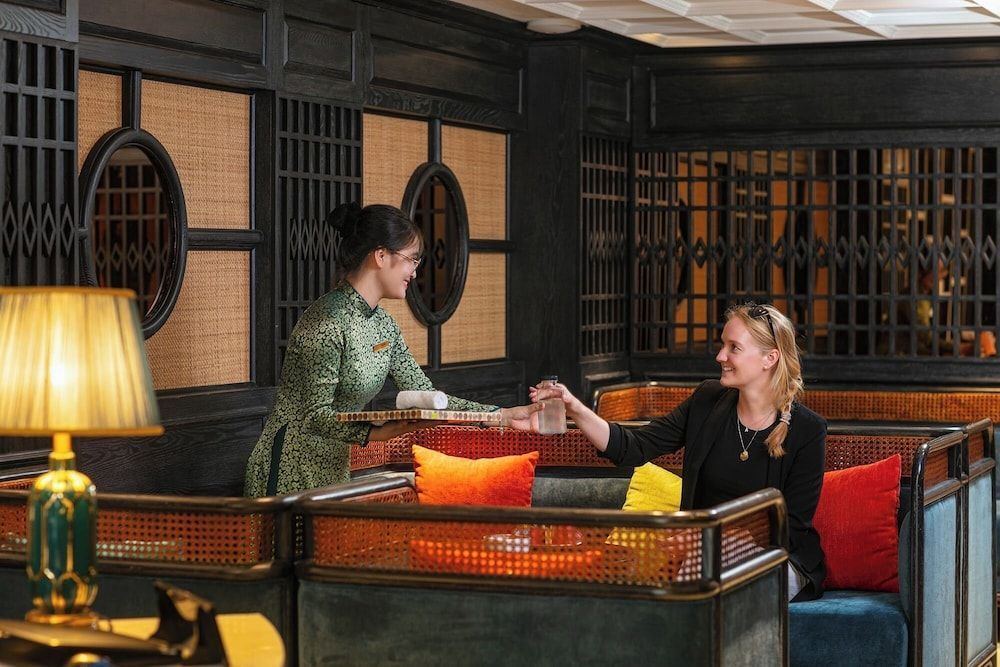 Scent Premium Hotel and Sky Bar 1