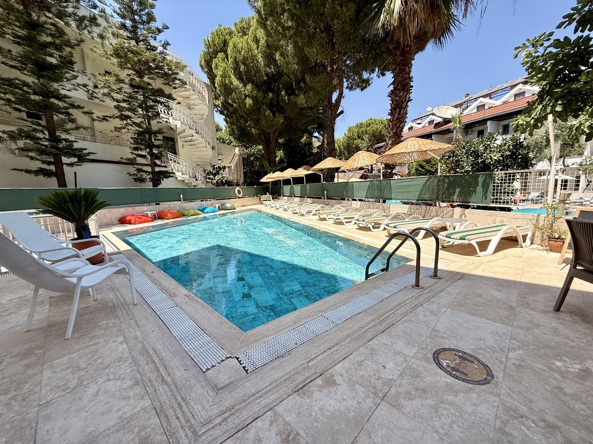 BABADAN ROOMS & SUITES 2