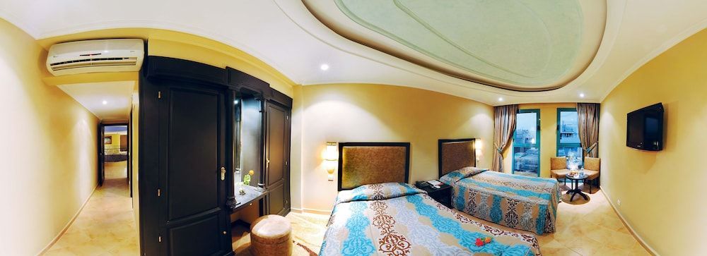 Hotel Tghat 1