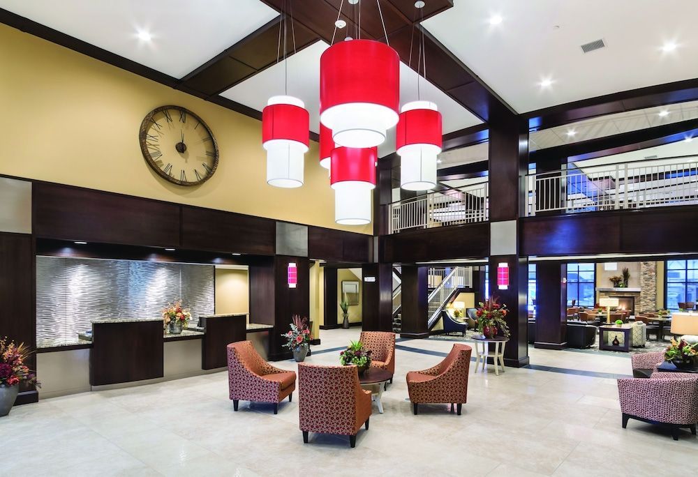 ClubHouse Hotel & Suites Fargo 2