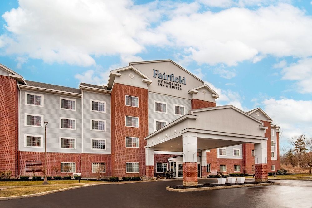 Fairfield Inn & Suites by Marriott Saratoga Malta 1
