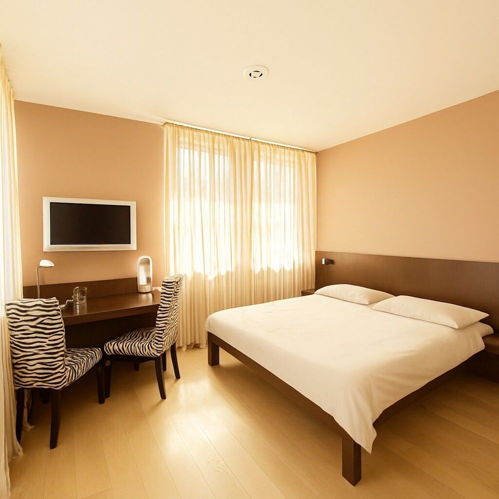 Hotel Quers Inn 2