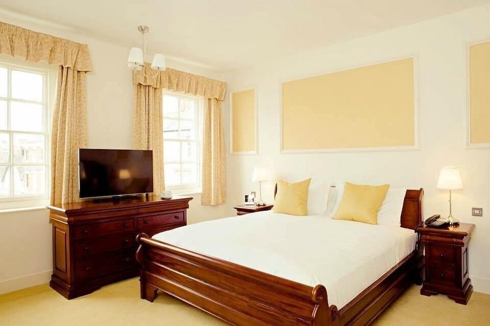Kings Arms Hotel 2