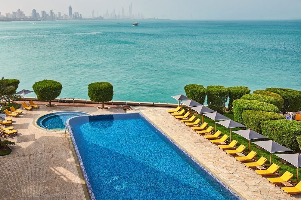 Marina Hotel 1