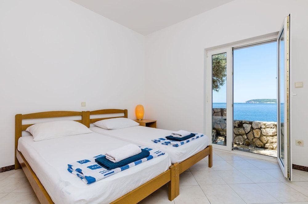 Sea apartments 2
