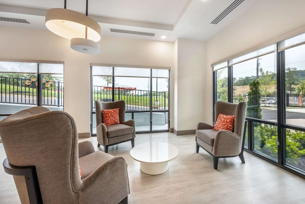 Comfort Inn & Suites Nashville Bellevue 2