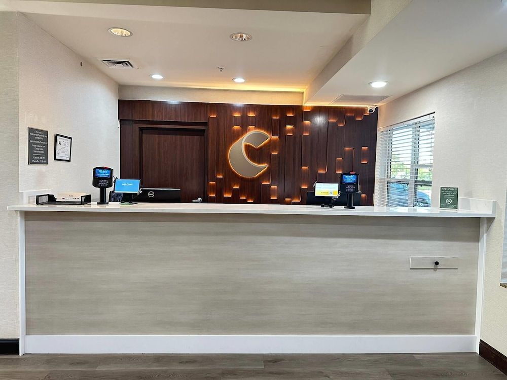 Comfort Inn & Suites Concord - Kannapolis 2