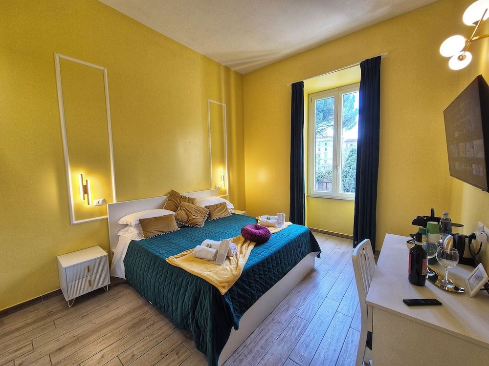 Residenze Serventi Longhi 1