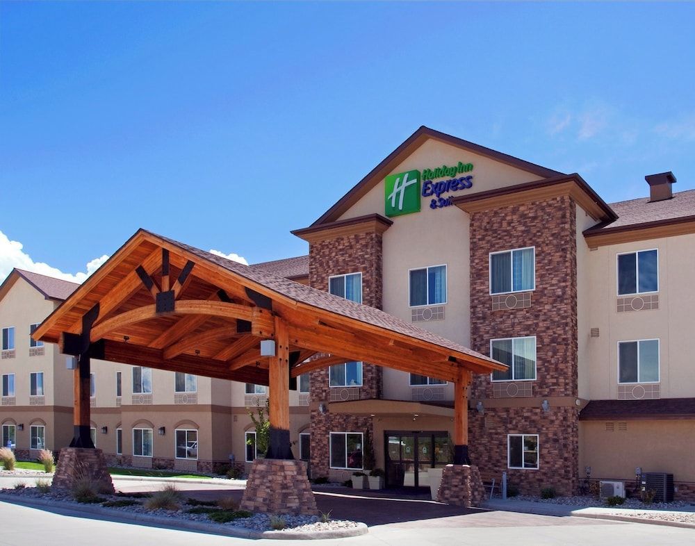 Holiday Inn Express & Suites SILT-RIFLE by IHG 1
