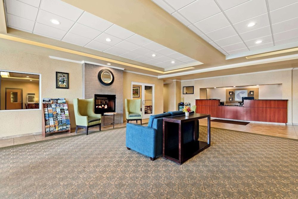 Comfort Inn & Suites Creswell 2