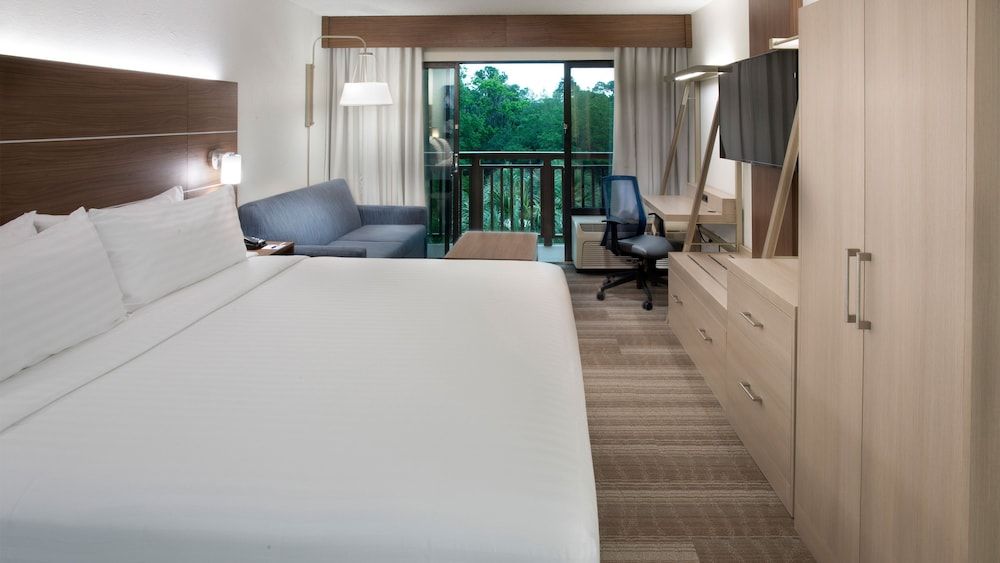 Holiday Inn Express HILTON HEAD ISLAND by IHG 2