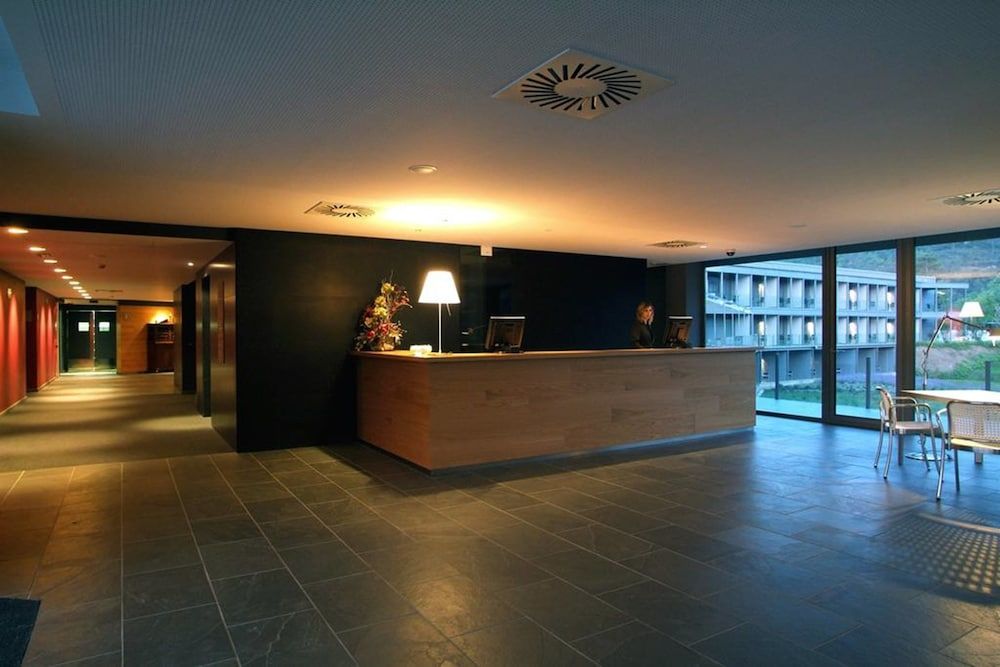 Hotel Món Sant Benet 2