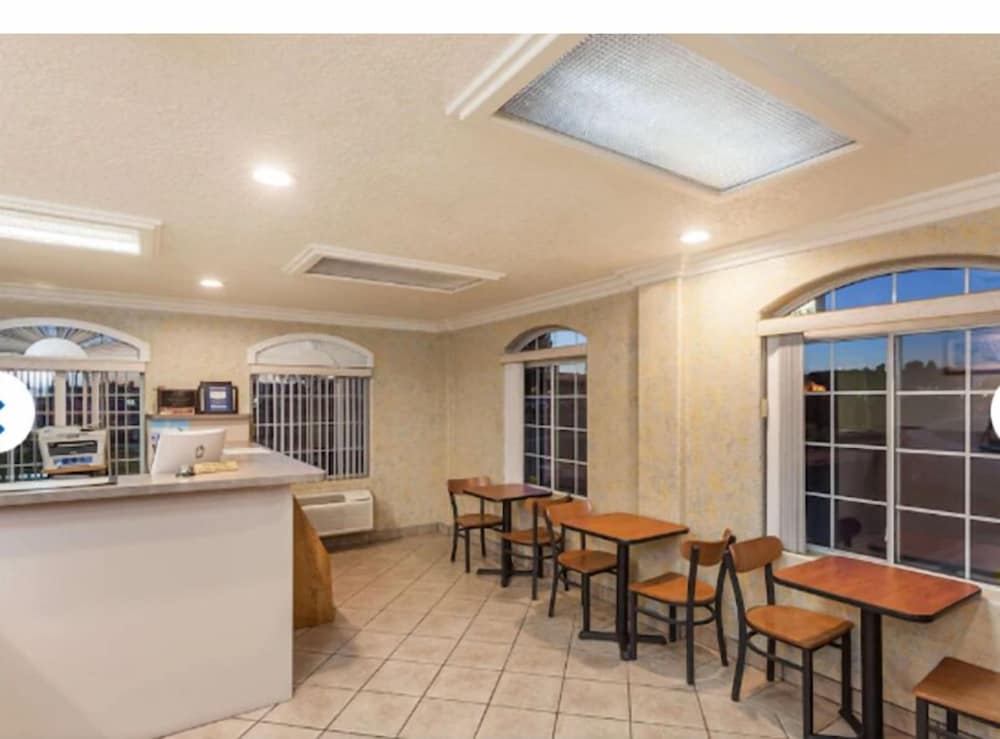 Tri City Inn 1