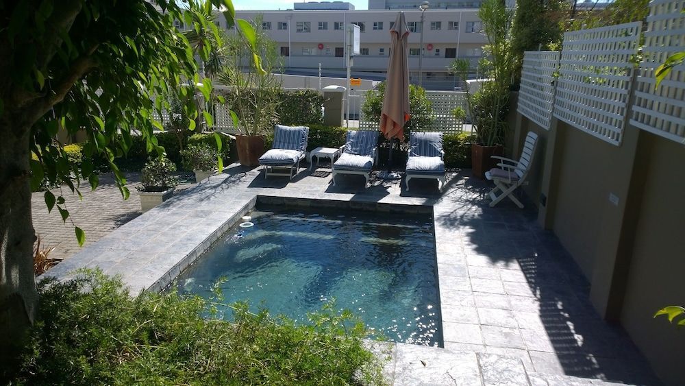 Conifer Beach House 1