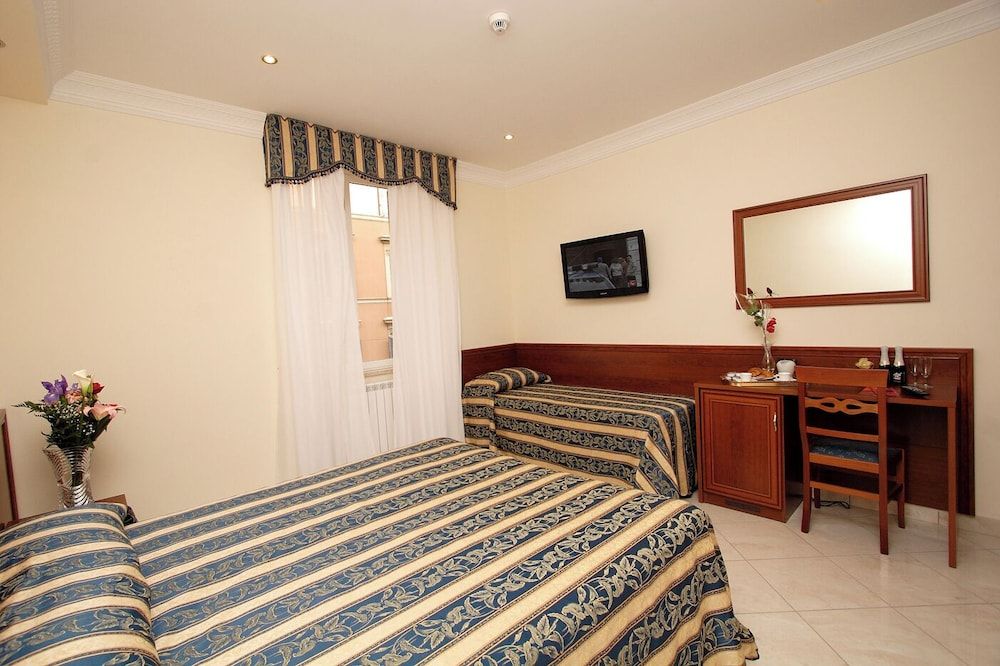 Guest House Galaxy 1