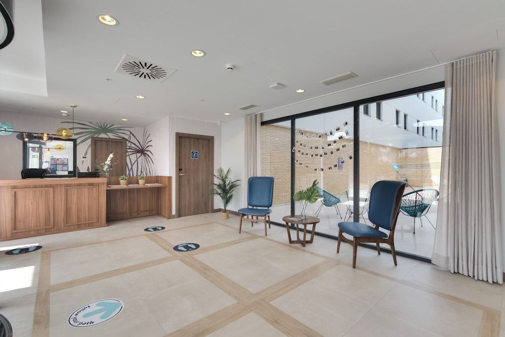 Livensa Living Salamanca Parking Free 2