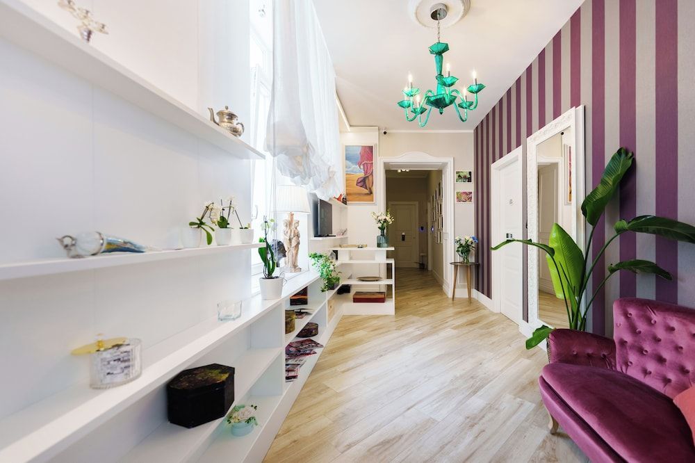 It's Room Naples 1