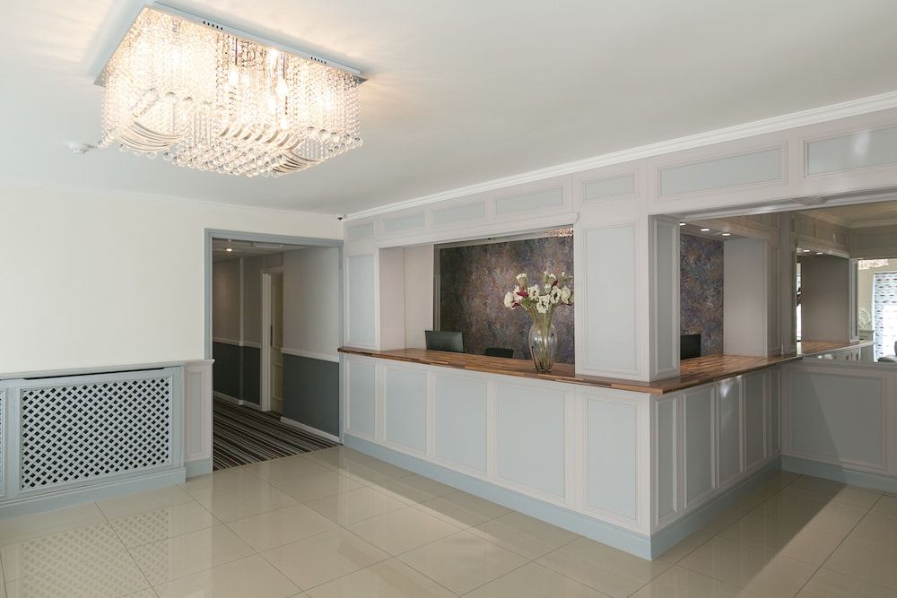 Celtic International Hotel Cardiff Airport 2