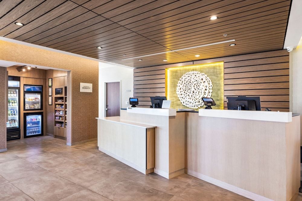 Fairfield by Marriott Inn & Suites San Francisco Airport Oyster Point Area 1