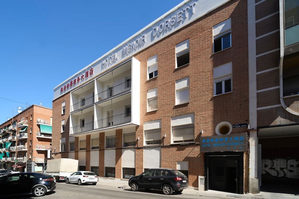 Menoir Dorsett Madrid Usera 1