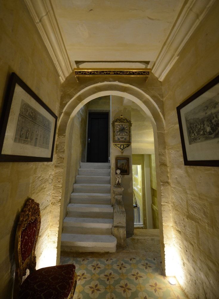 Paulos Valletta 2