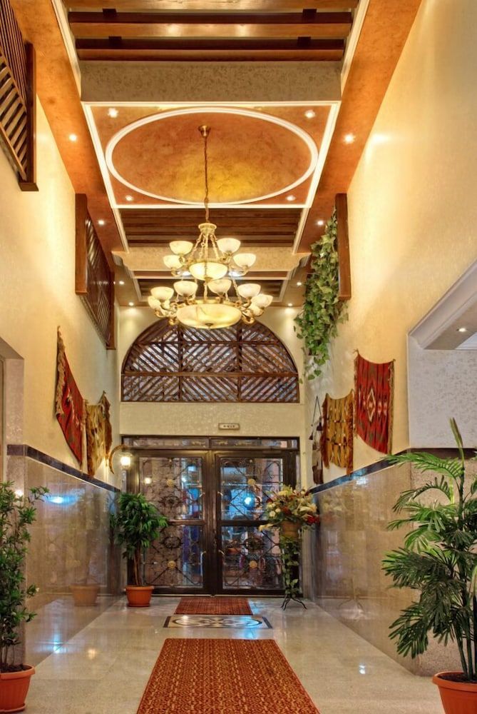 Jardaneh Hotel 2