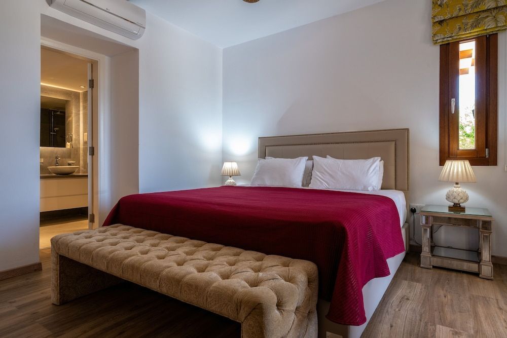 Toulouse - Kouklia - Stunning 3 bedroom villa 'BZ01' with private pool, stunning views, communal pool and resort facilities, Zephyros Village on Aphrodite Hills Re - Kouklia