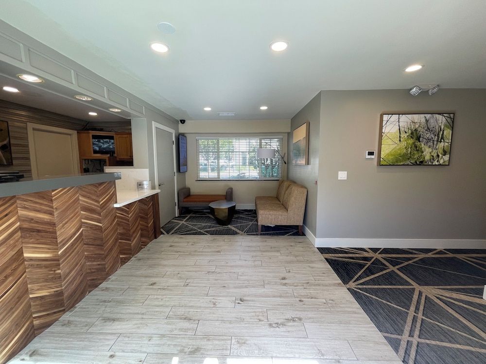Best Western Town House Lodge 2