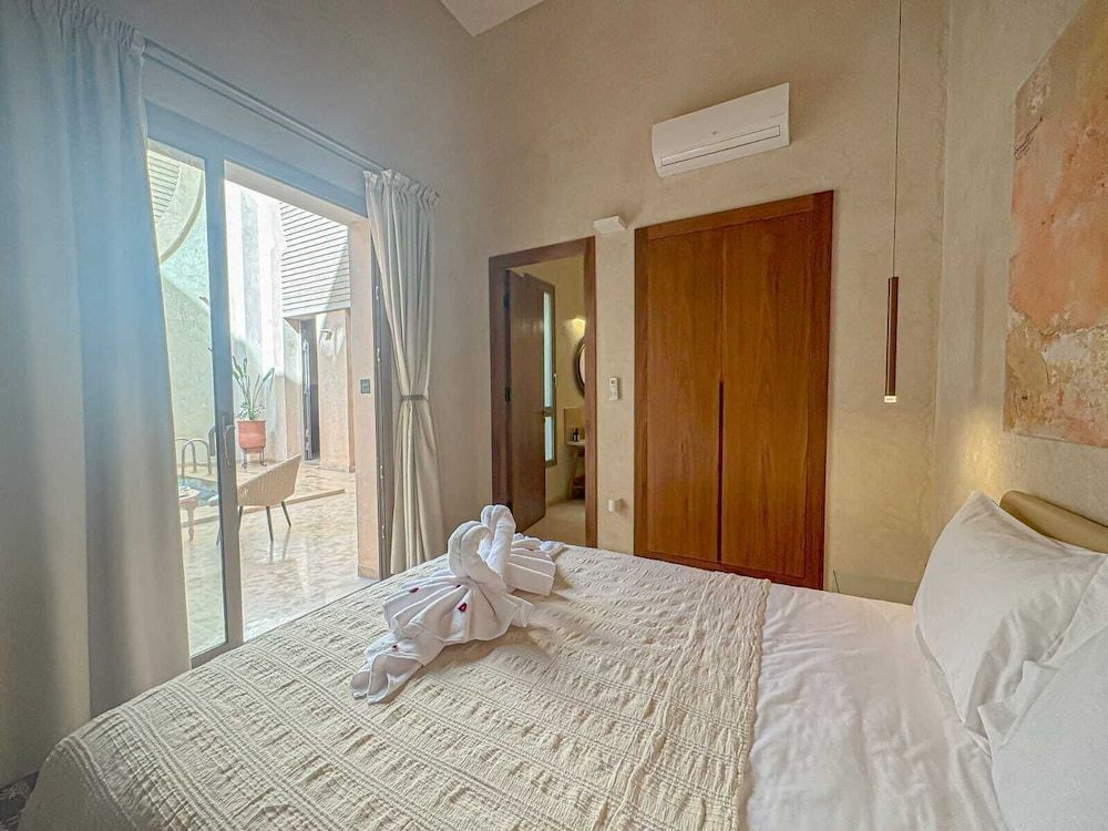 Riad Timija 1