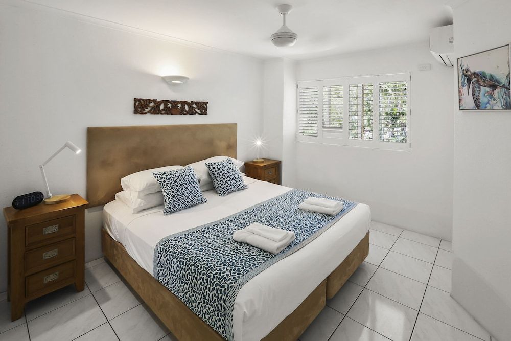 Agincourt Beachfront Apartments 2