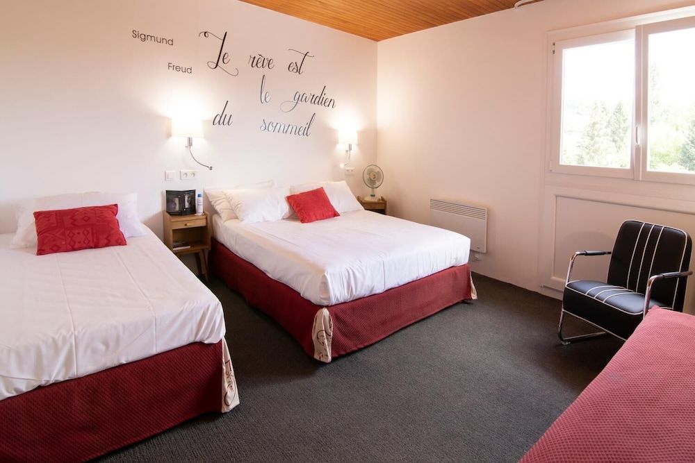 Bomotel 2