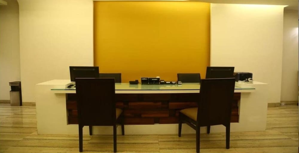 Shamrock Greens by Jardin Hotels 2