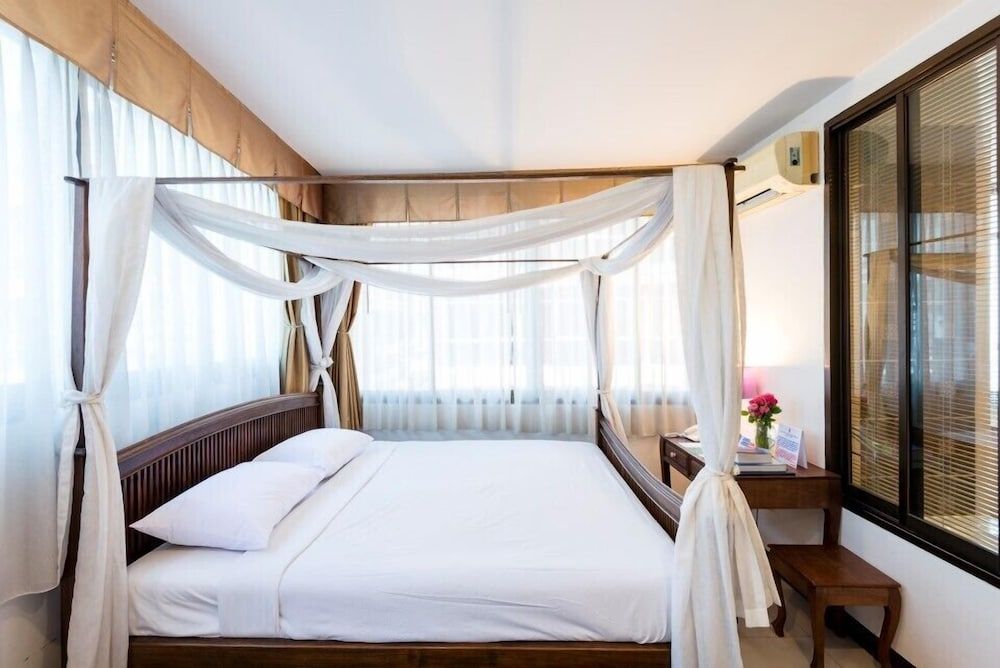 The Best Bangkok House 1
