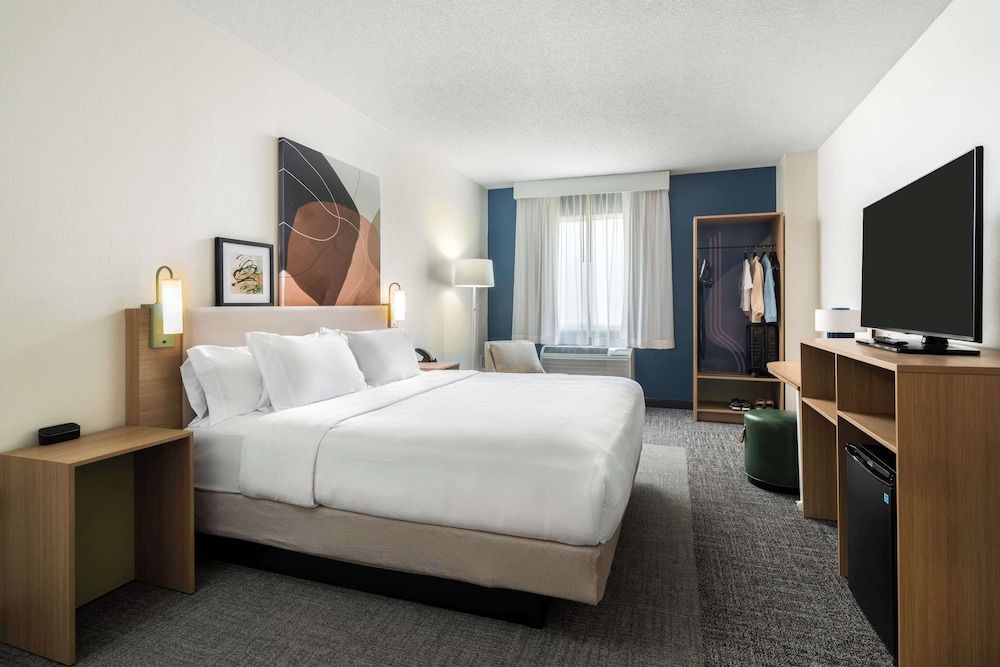 Spark by Hilton Opelousas 1