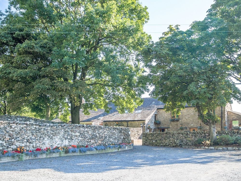 The Wayside and Whisky Barn 1
