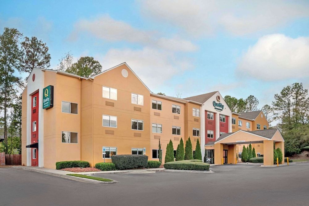 Quality Inn & Suites Birmingham - Highway 280 1