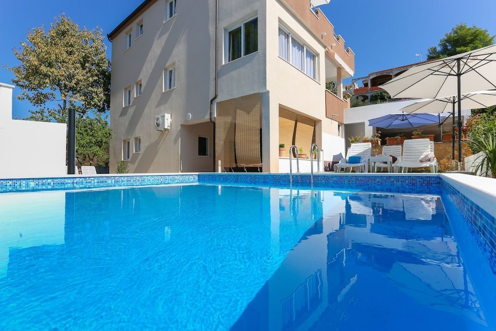 Bruno's Pool House Ciovo 1