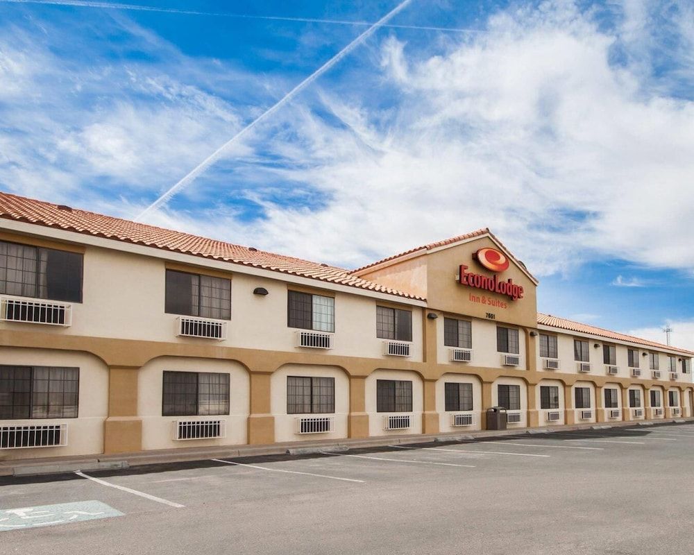 Econo Lodge Inn & Suites El Paso West 1