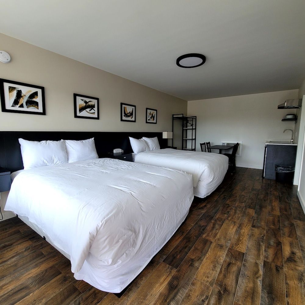 Richland Inn and Suites 1