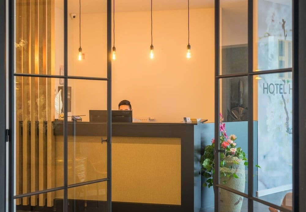 Hotel Huron 2