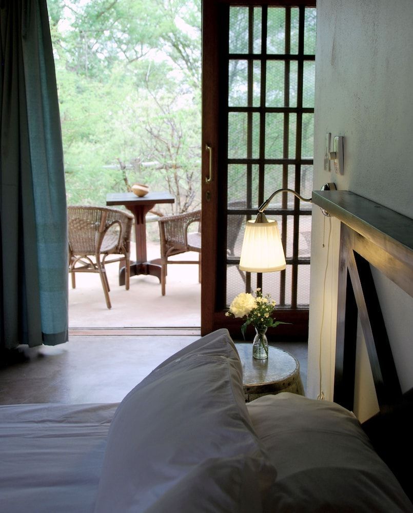 Mbizi Bush Lodge 2