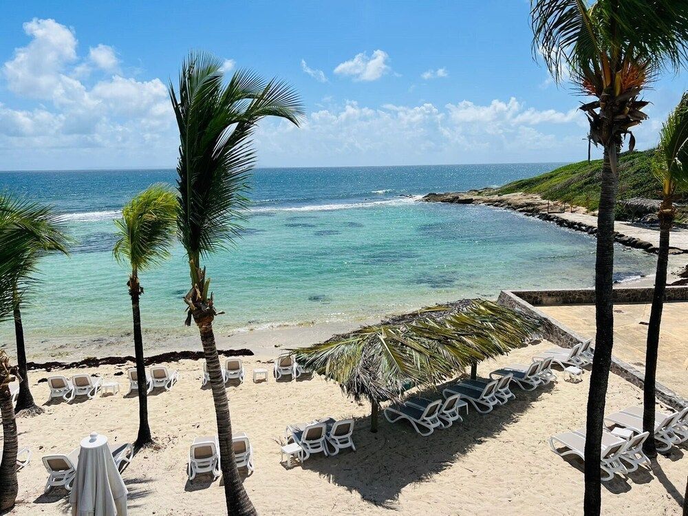 Caribluewave Appartements Manganao 1