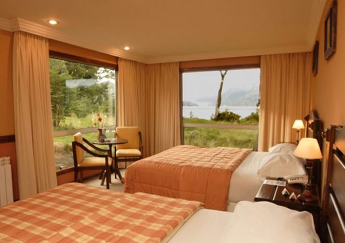Hotel Lago Grey 2