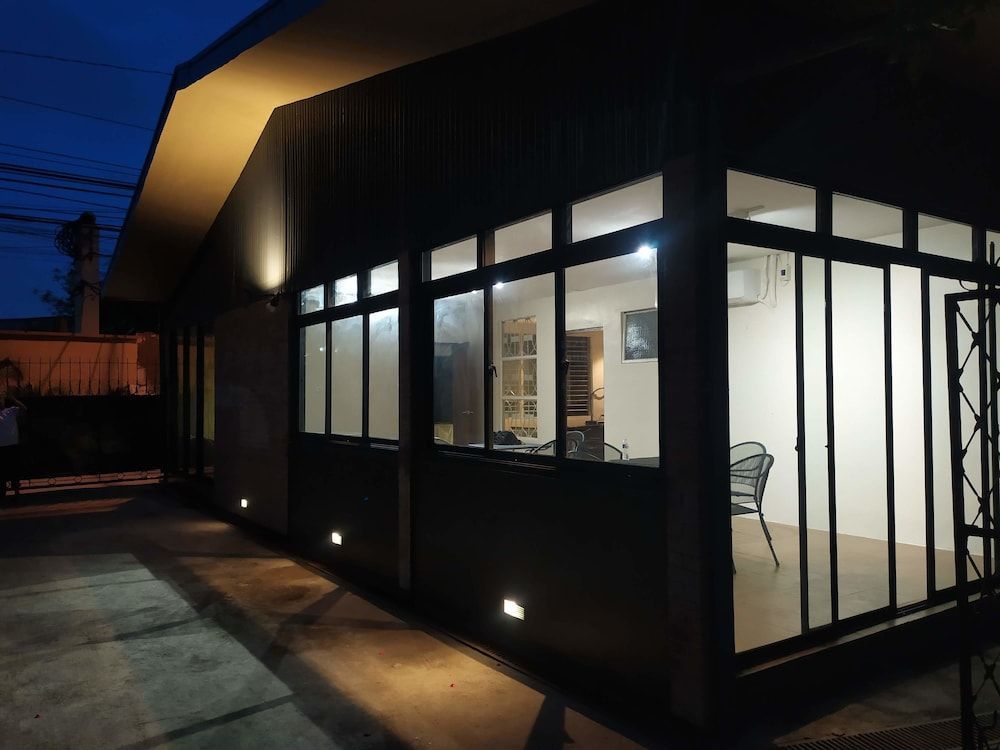 The Hub District Garden Suites 2