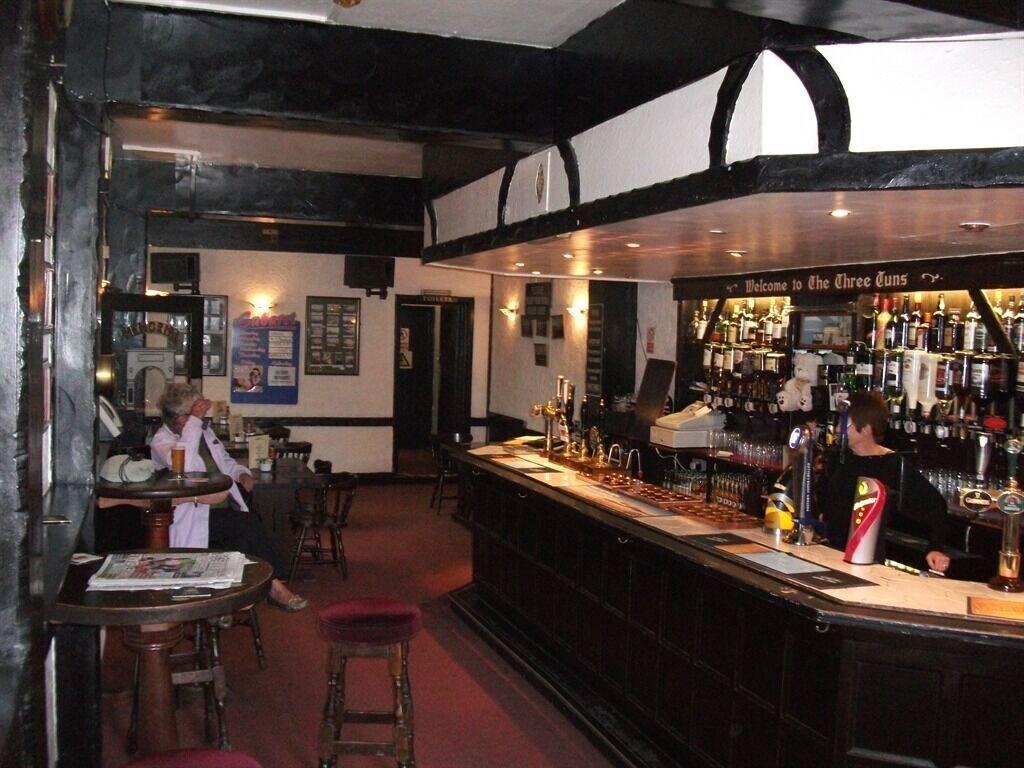 Three Tuns Hotel 2