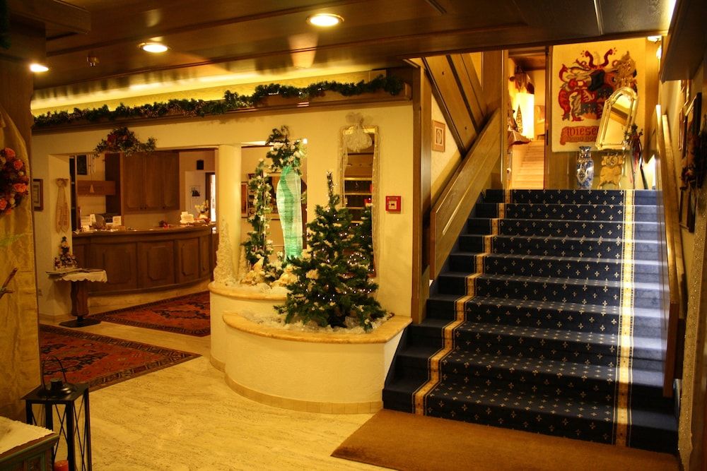 Hotel Zebru 2