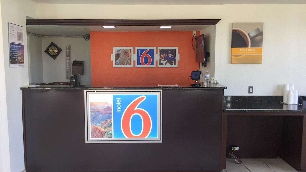 Motel 6-Waco, TX 2